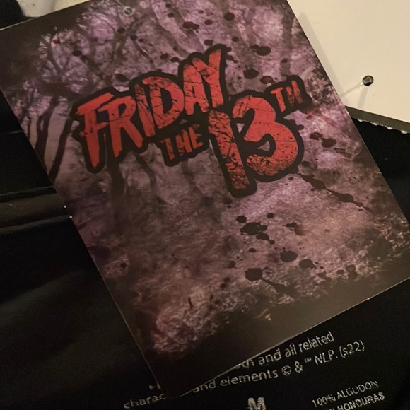 NWT OFFICIALLY LICENSED Friday the 13th Jason Lives T-Shirt Top Graphic Tee - Picture 4 of 6